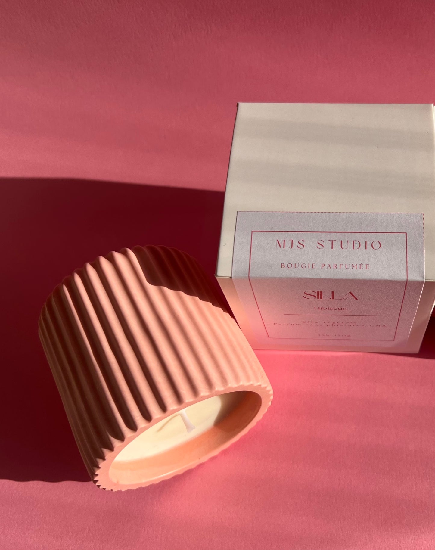 Silla - Bougie parfumé Hibiscus 150g